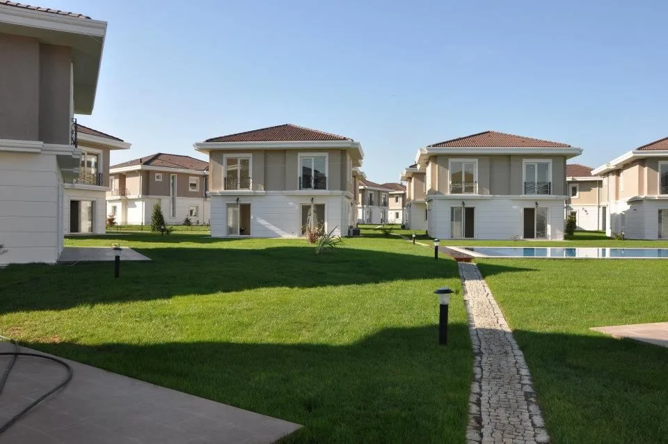 Villa ve site peyzaj uygulaması 8